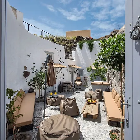 Dandy Cave Villa